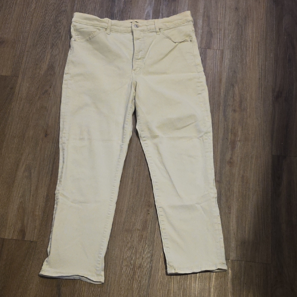 Express Slim Super High-Rise Cream Straight-Leg Jeans Size 14R